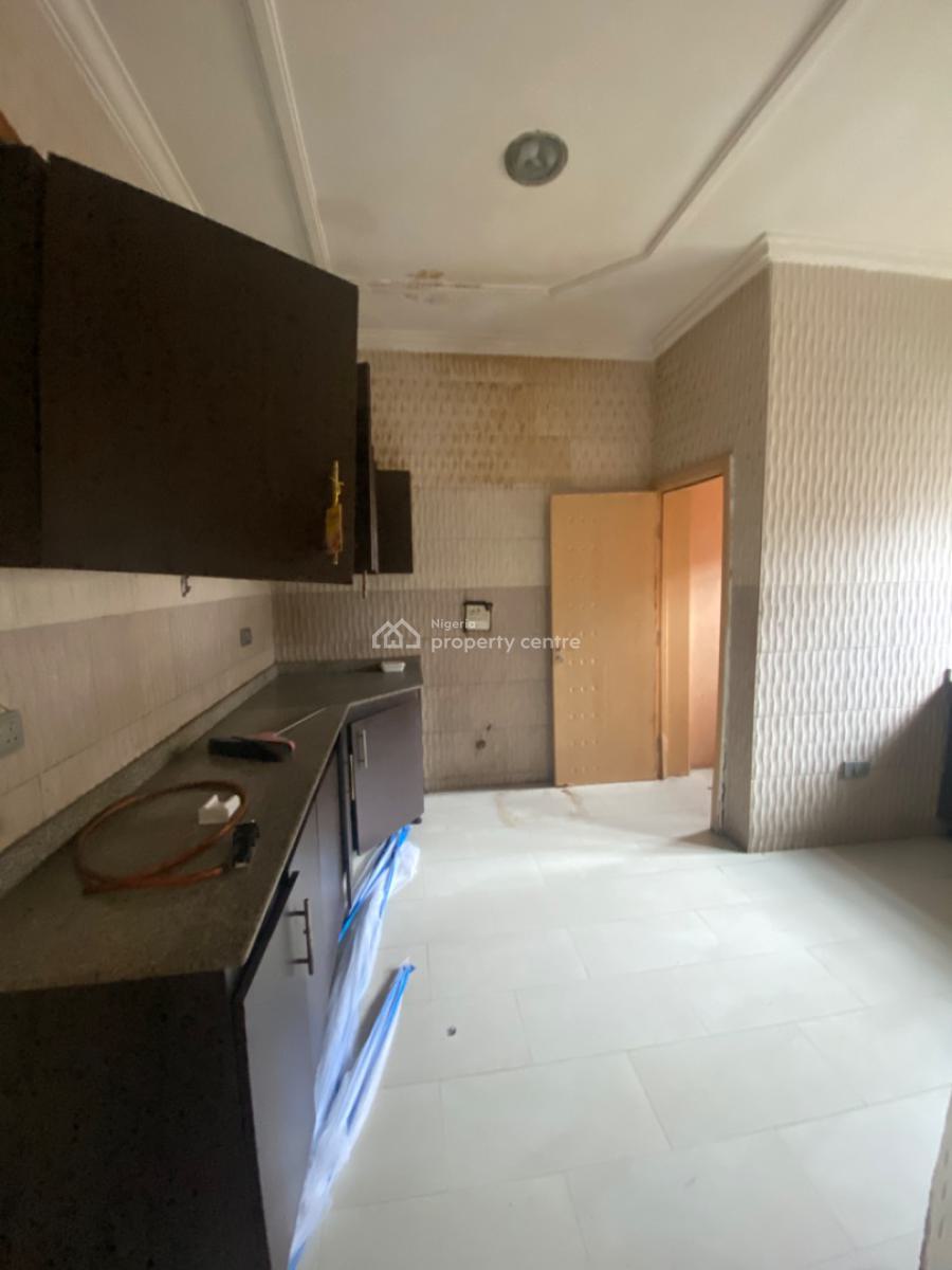 Executive Sweet 3 Luxurious Apartment, Unity Estate, Ado, Badore, Ajah, Lagos, Flat / Apartment for Rent