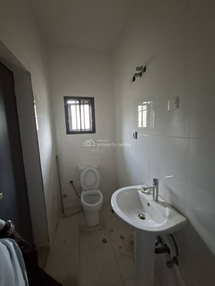 Tastefully Finished Spacious Standard Built 3 Bedroom Apartment, By Gilmor, Jahi, Abuja, Flat / Apartment for Sale