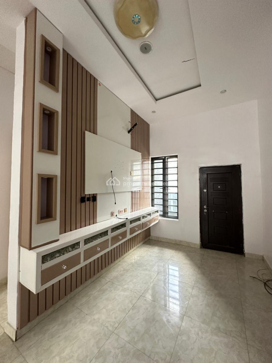 Well-built Spacious Luxury 5-bedroom Fully Detached Duplex with Bq, 2nd Toll Gate, Lekki, Lagos, Detached Duplex for Sale