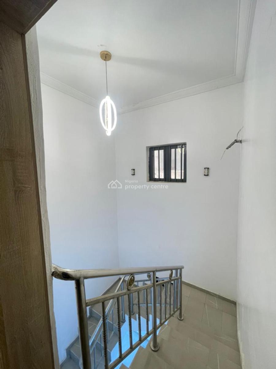 4 Bedroom Terrace with Study, Lekki Phase 1, Lekki, Lagos, Flat / Apartment for Rent