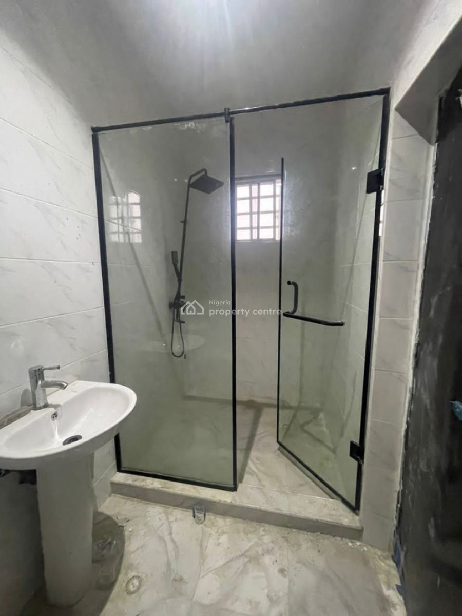Brand New 2 Bedroom Apartment with Open Kitchen, Lekki Phase 1, Lekki, Lagos, Flat / Apartment for Rent