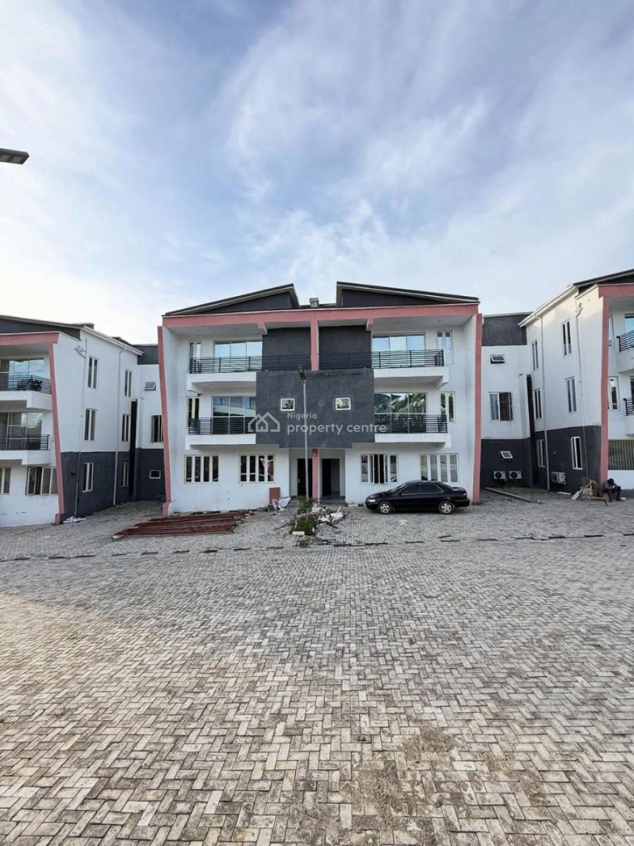 5 Bedroom Semi Detached, Asokoro District, Abuja, Semi-detached Duplex for Rent