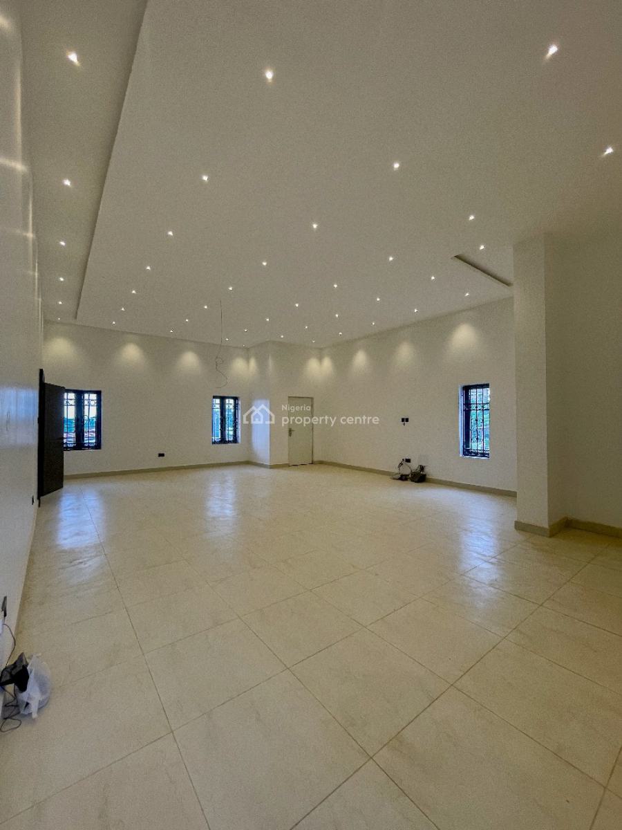 5-bedroom Fully Detached Duplex, Guzape District, Abuja, Detached Duplex for Sale
