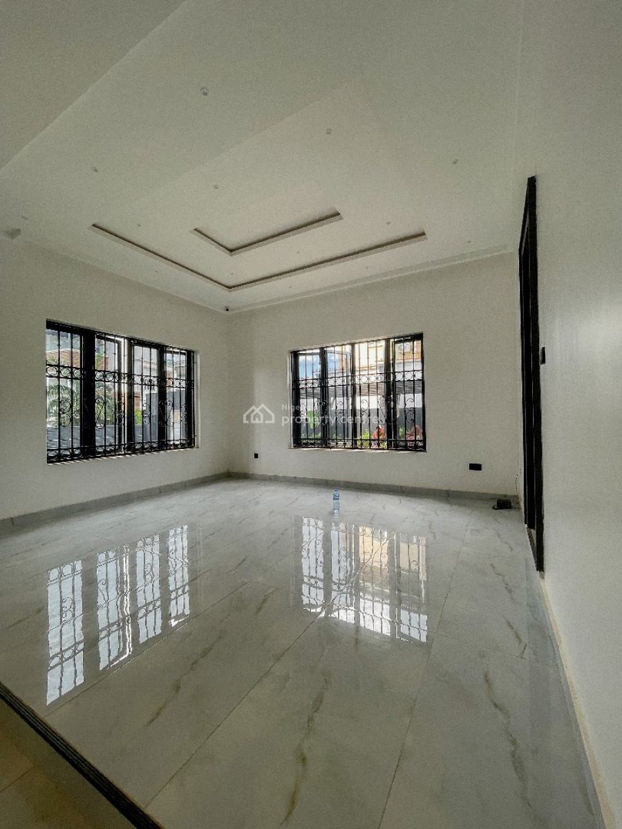 5-bedroom Fully Detached Duplex, Guzape District, Abuja, Detached Duplex for Sale