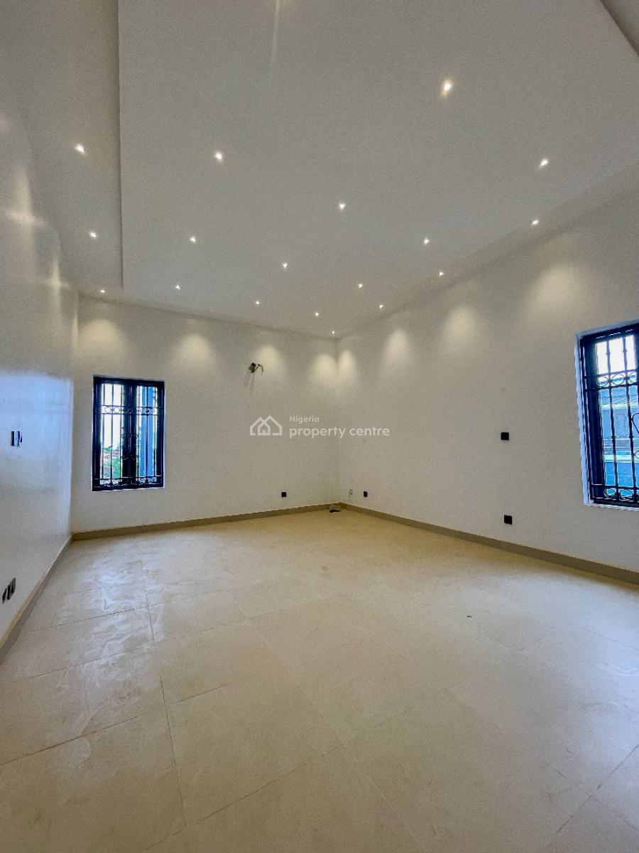 5-bedroom Fully Detached Duplex, Guzape District, Abuja, Detached Duplex for Sale