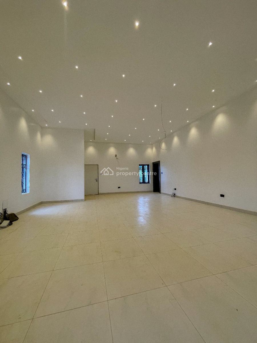 5-bedroom Fully Detached Duplex, Guzape District, Abuja, Detached Duplex for Sale