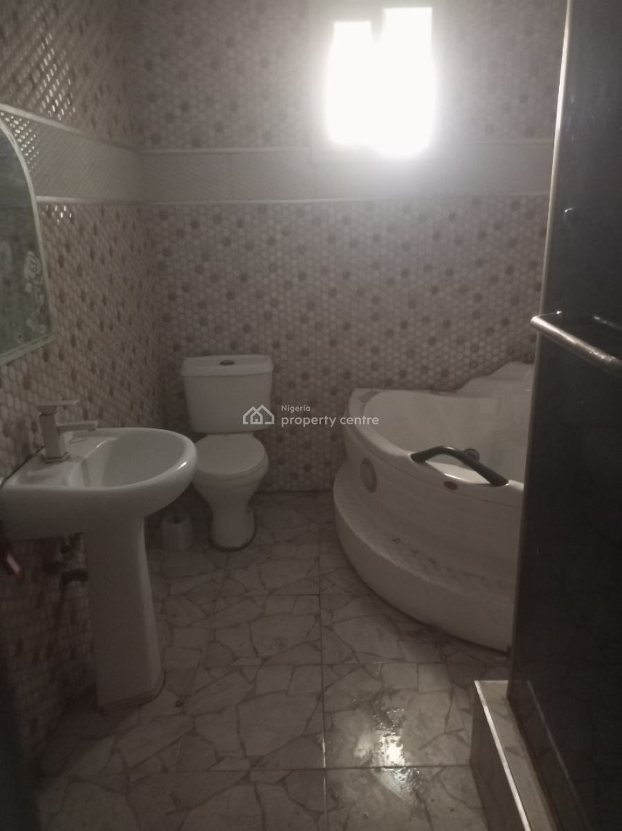 Sharp 3 Bedrooms Terraced Duplex, Lekki Phase 1, Lekki, Lagos, Terraced Duplex for Rent