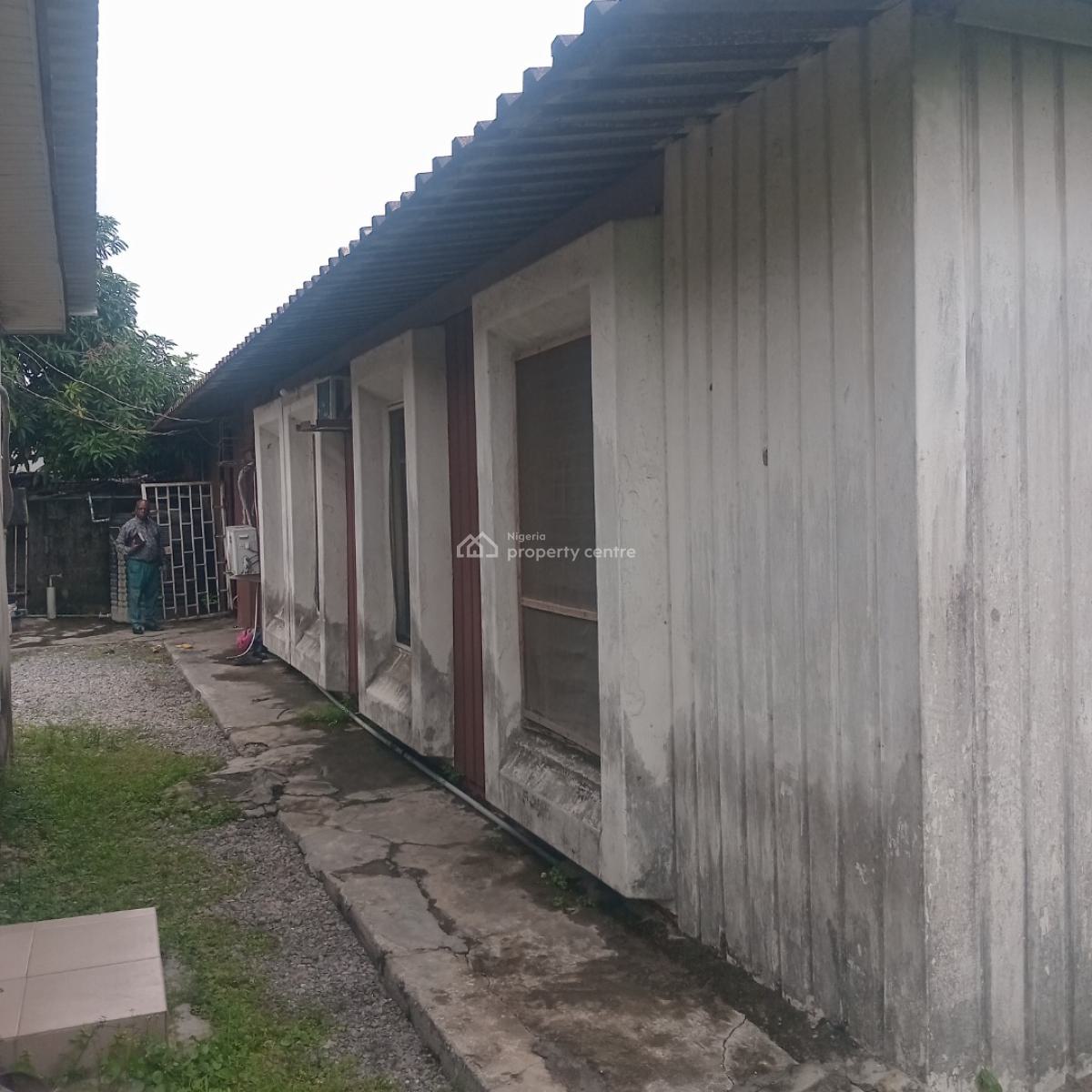 4 Bedroom Bungalow, Victoria Island Transit Village, Victoria Island (vi), Lagos, Self Contain (single Rooms) for Sale