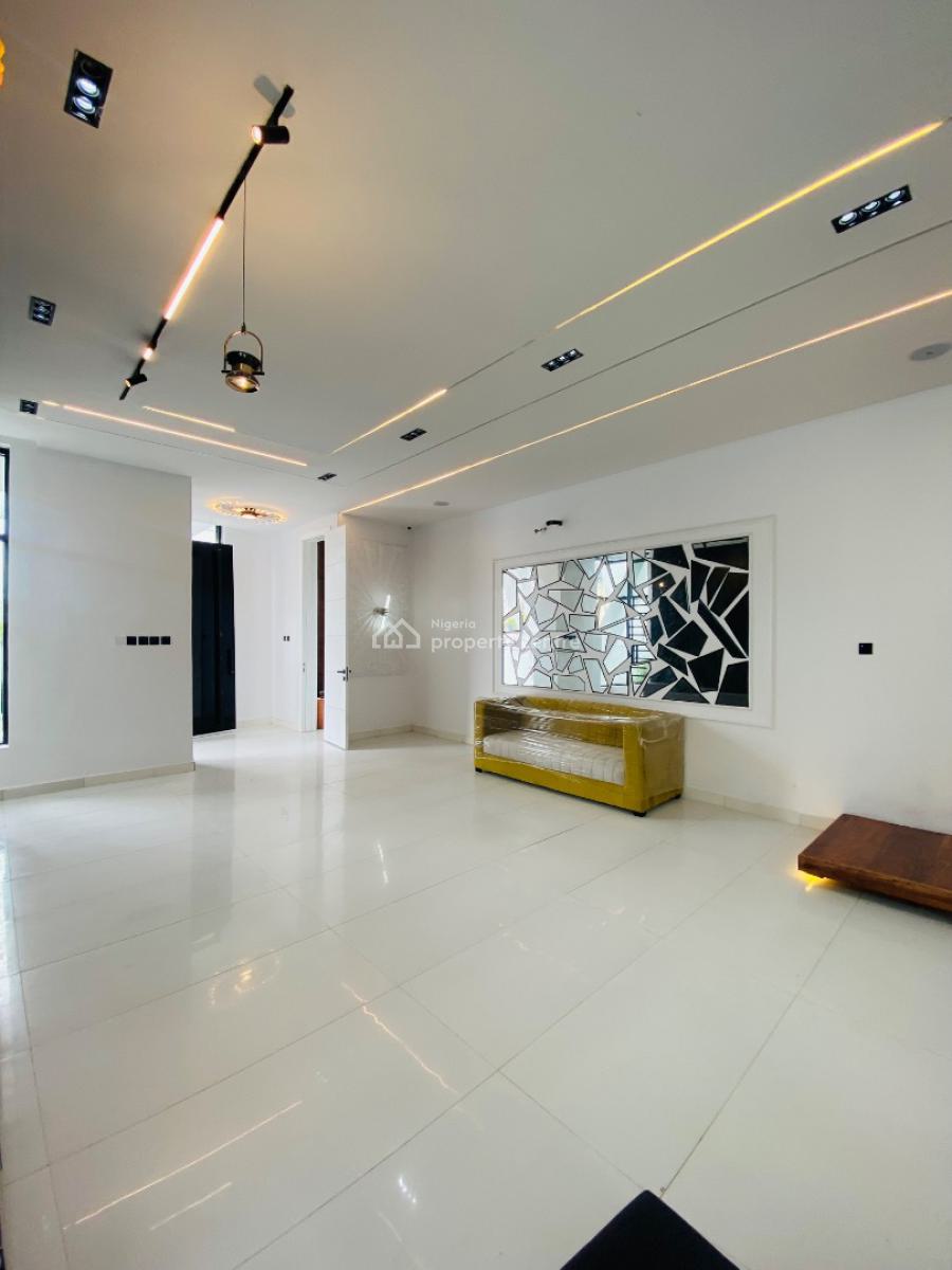 Luxury; 5 Bedrooms Fully Detached Duplex, Ikota, Lekki, Lagos, Detached Duplex for Sale