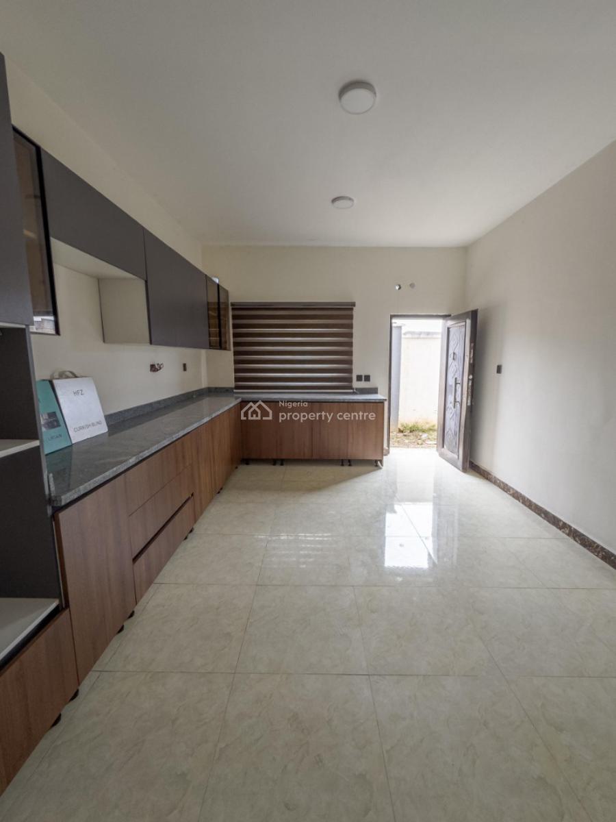 5 Bedroom Semi Detached, Mabushi, Abuja, Semi-detached Duplex for Sale