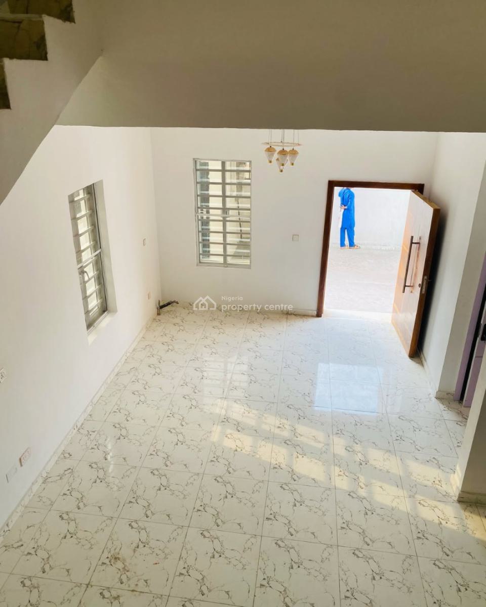 5 Bedroom Detached Duplex with Bq- Governors Consent, Akinyemi Omoyeni Street, Oral Estate, Lekki, Lagos, Detached Duplex for Sale