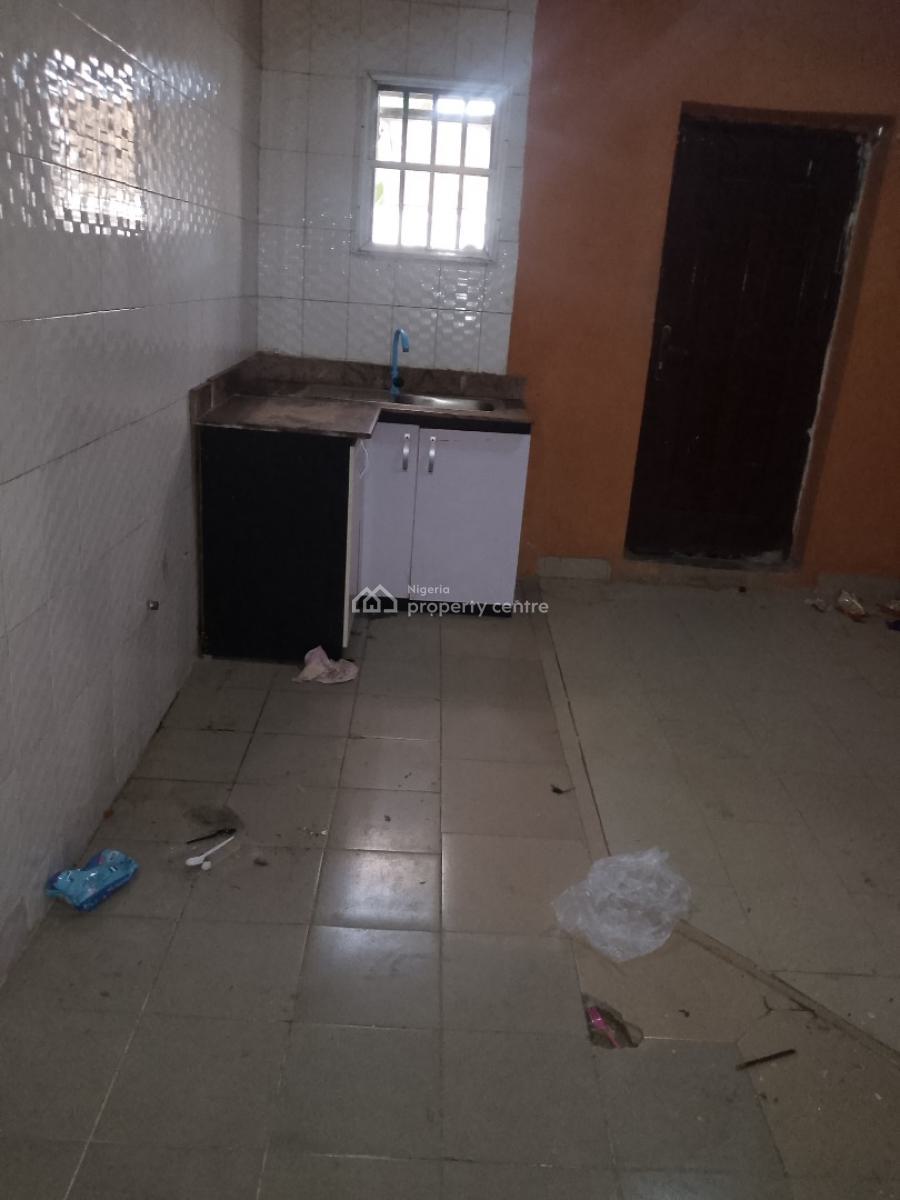 Massive 2 Bedroom Flat, Off Ologunfe, Awoyaya, Ibeju Lekki, Lagos, Flat / Apartment for Rent