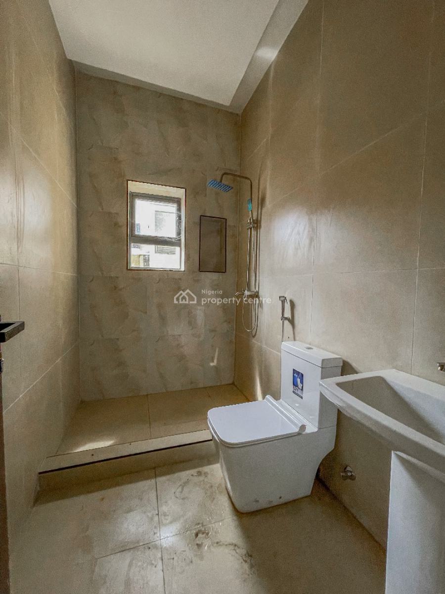 6-bedroom Detached Duplex, Life Camp, Abuja, Detached Duplex for Sale