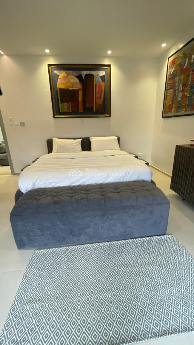 3 Bedroom Furnished Waterfront Penthouse + Bq, Ikoyi, Lagos, Flat / Apartment for Rent