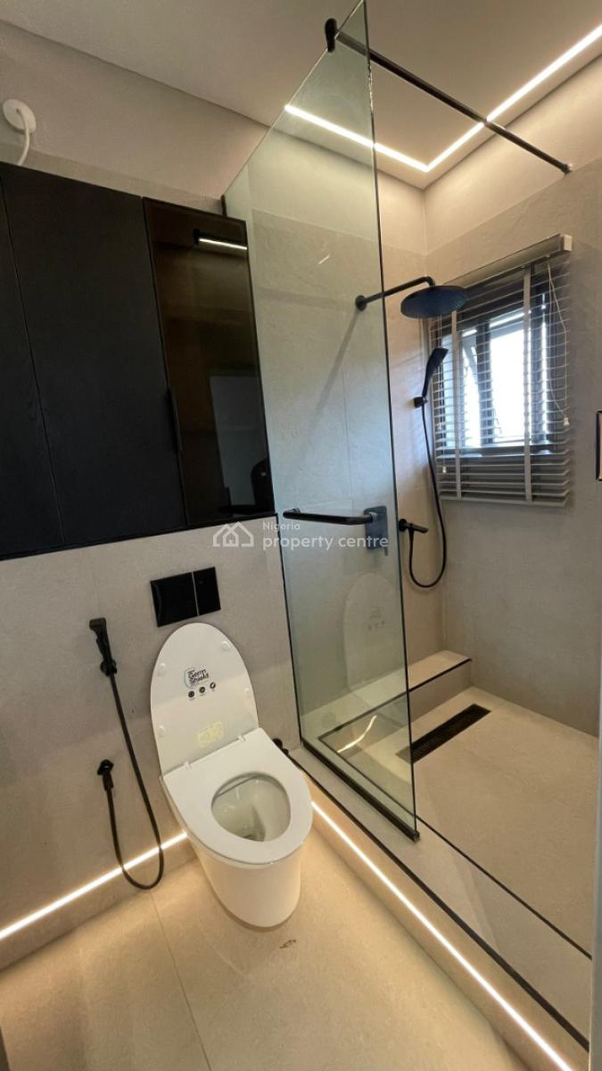 3 Bedroom Furnished Waterfront Penthouse + Bq, Ikoyi, Lagos, Flat / Apartment for Rent
