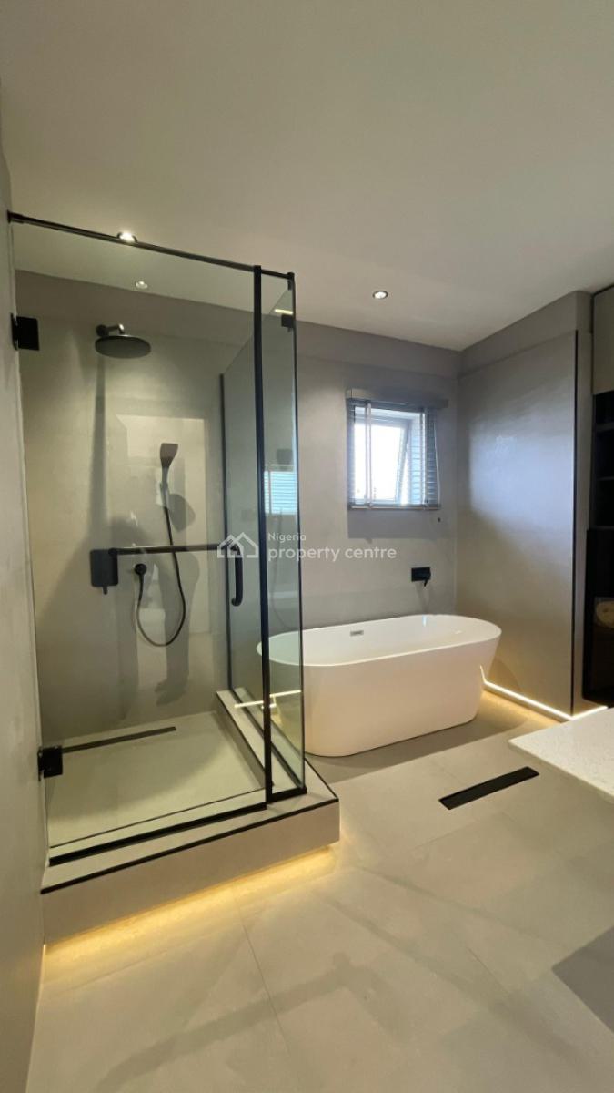 3 Bedroom Furnished Waterfront Penthouse + Bq, Ikoyi, Lagos, Flat / Apartment for Rent