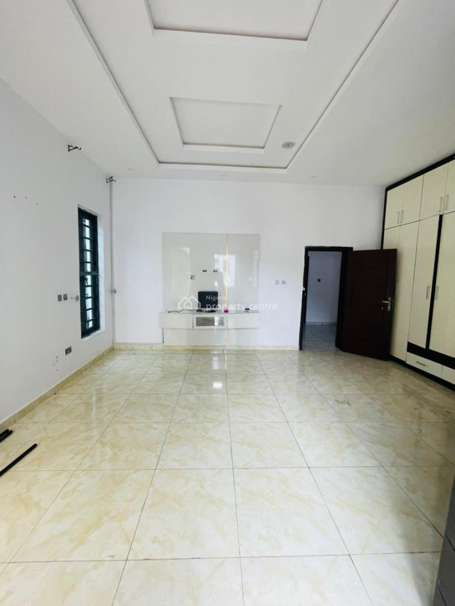 4 Bedroom Semi Detached with Bq, Ikota, Lekki, Lagos, Semi-detached Duplex for Rent