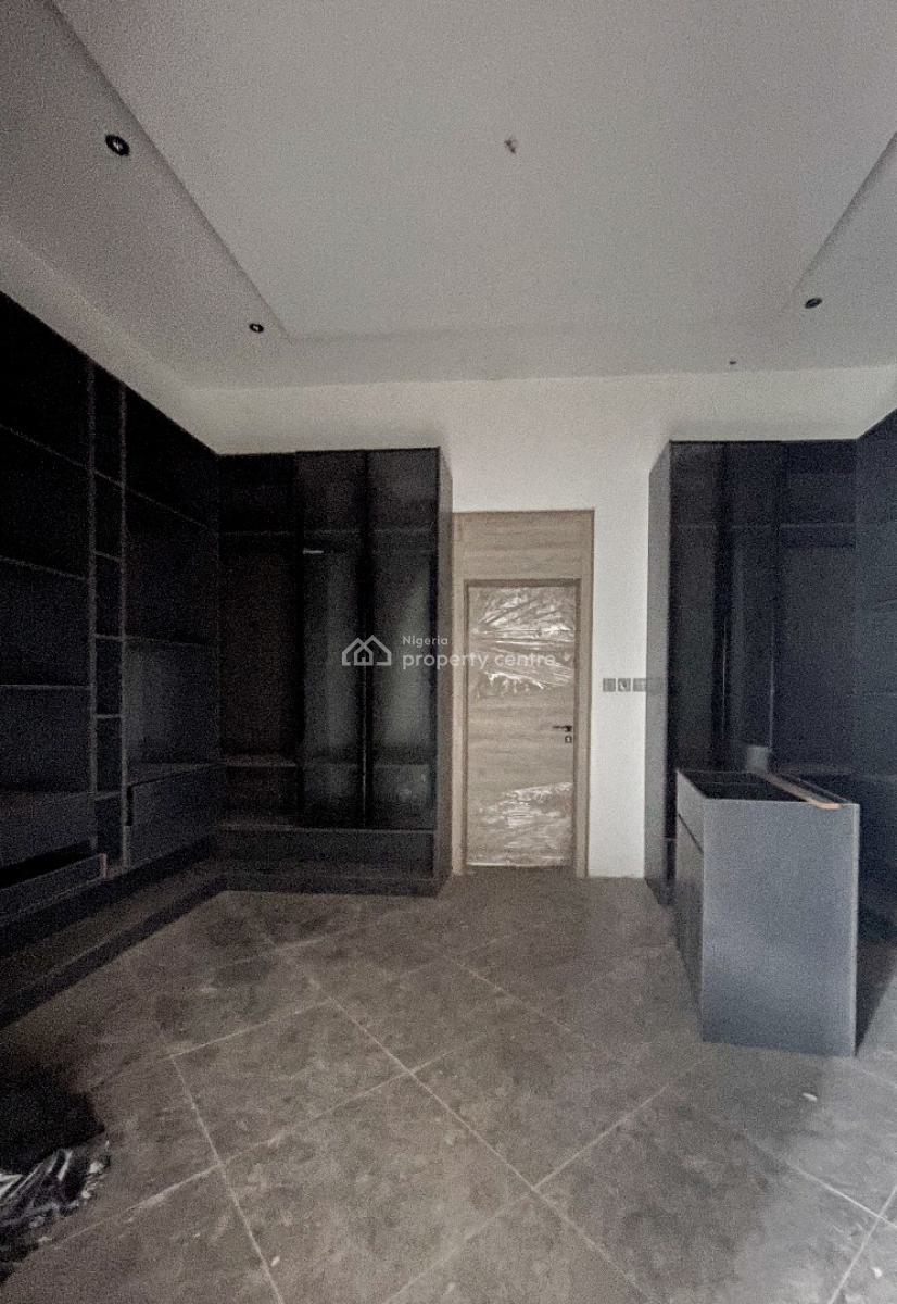 6-bedroom Fully Detached Duplex, Guzape District, Abuja, Detached Duplex for Sale