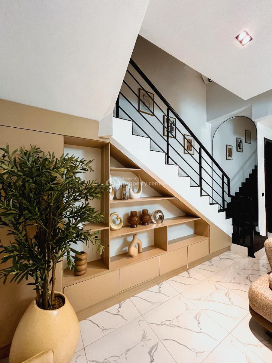 Our Cozy 2 Bedroom Maisonette Apartment with Swimming Pool & Gym, Victoria Island (vi), Lagos, Flat / Apartment Short Let