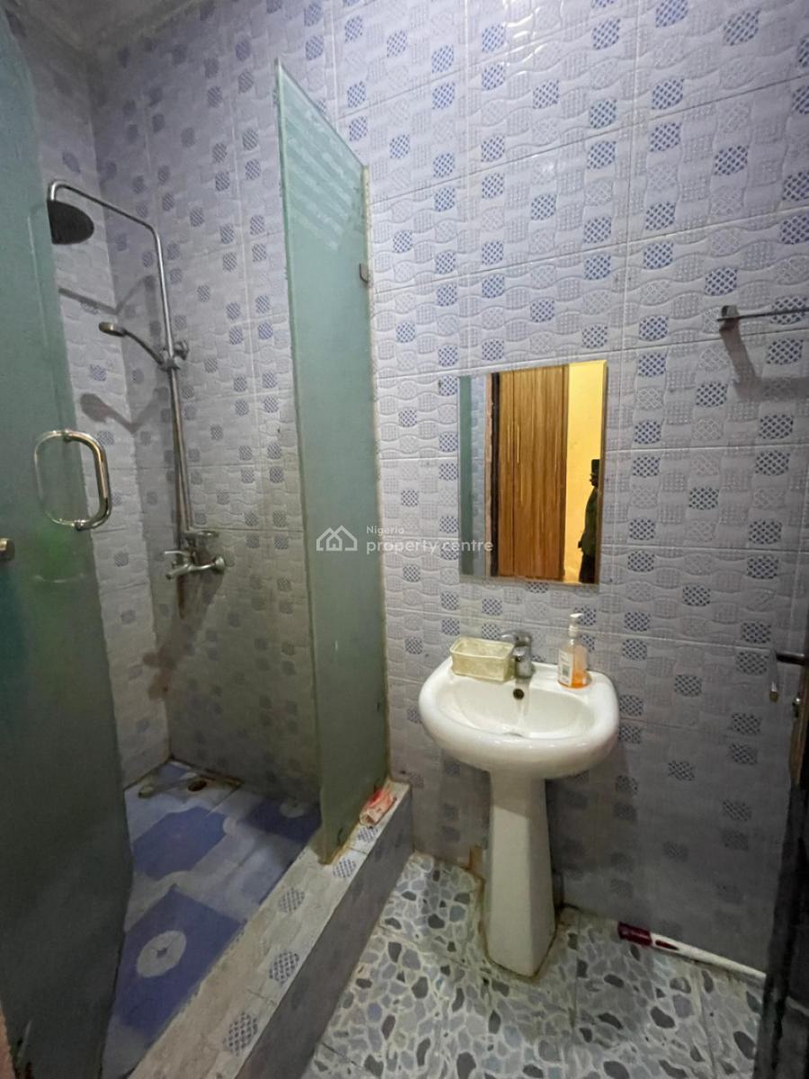 Lovely 2 Bedroom Flat in a Serene Environment, 3rd Avenue, Gwarinpa, Abuja, Flat / Apartment for Rent