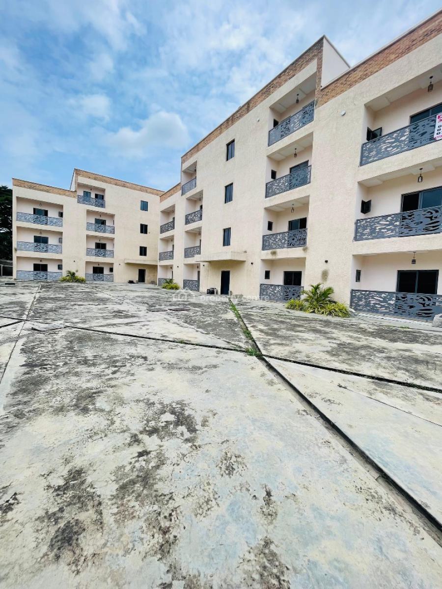 Magnificently Built 3 Bedrooms Apartment, Plus Swimming Pool, Ikeja Gra, Ikeja, Lagos, Flat / Apartment for Sale