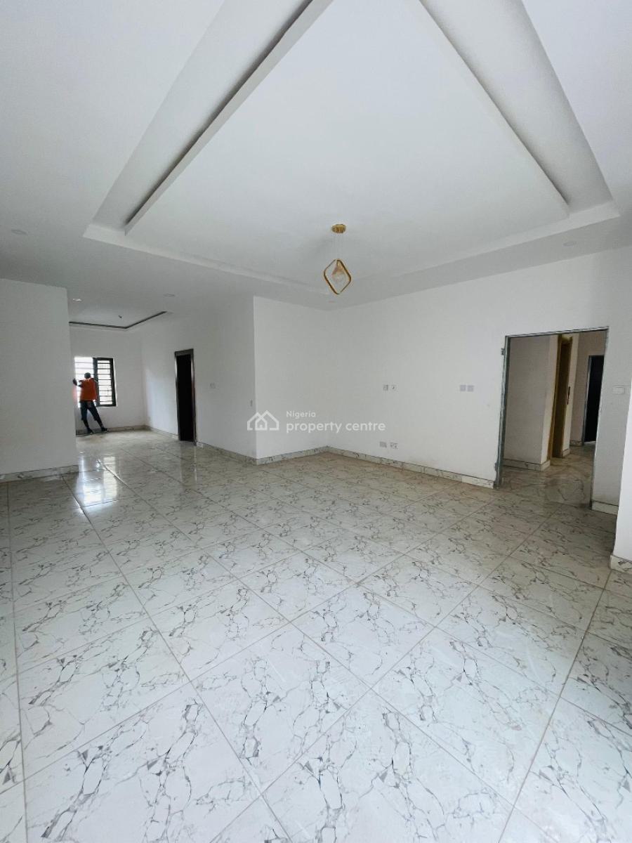 Magnificently Built 3 Bedrooms Apartment, Plus Swimming Pool, Ikeja Gra, Ikeja, Lagos, Flat / Apartment for Sale