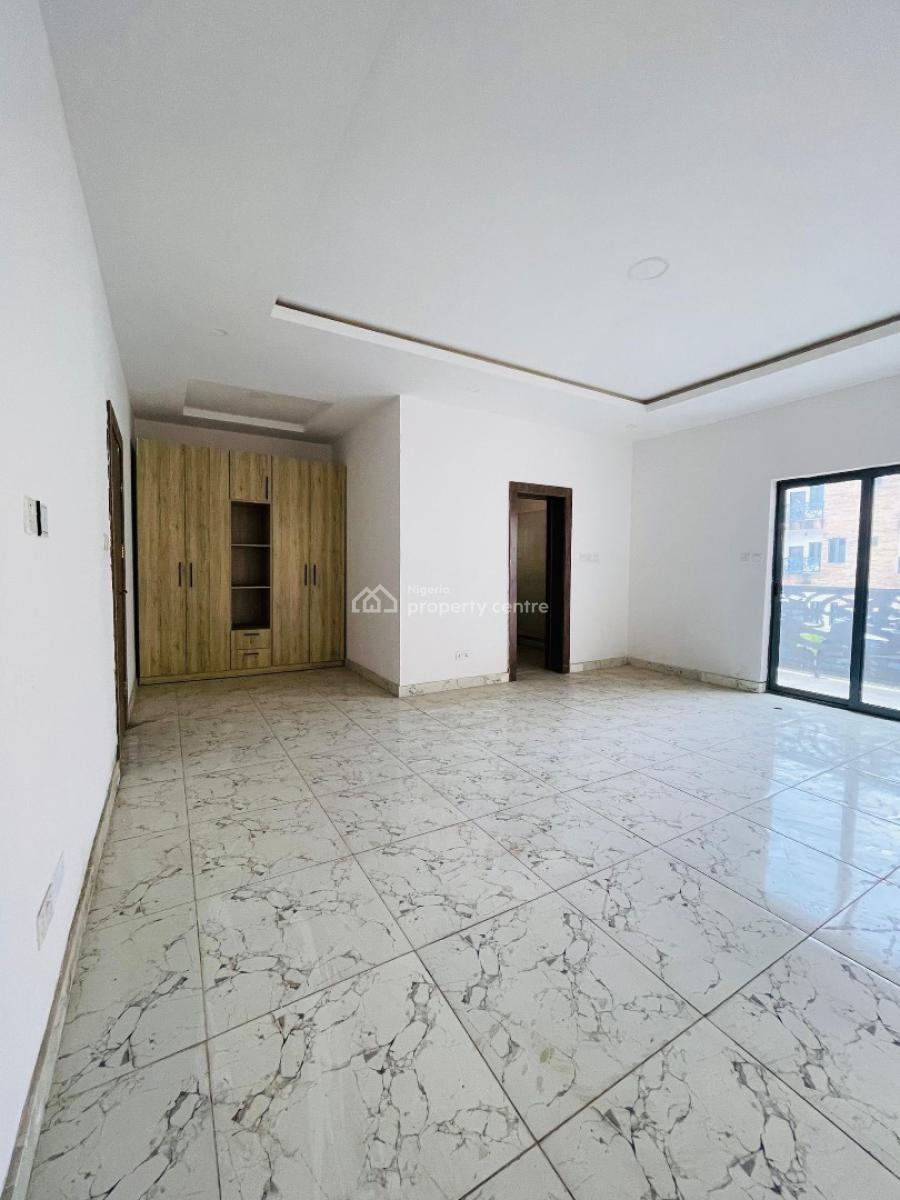 Magnificently Built 3 Bedrooms Apartment, Plus Swimming Pool, Ikeja Gra, Ikeja, Lagos, Flat / Apartment for Sale
