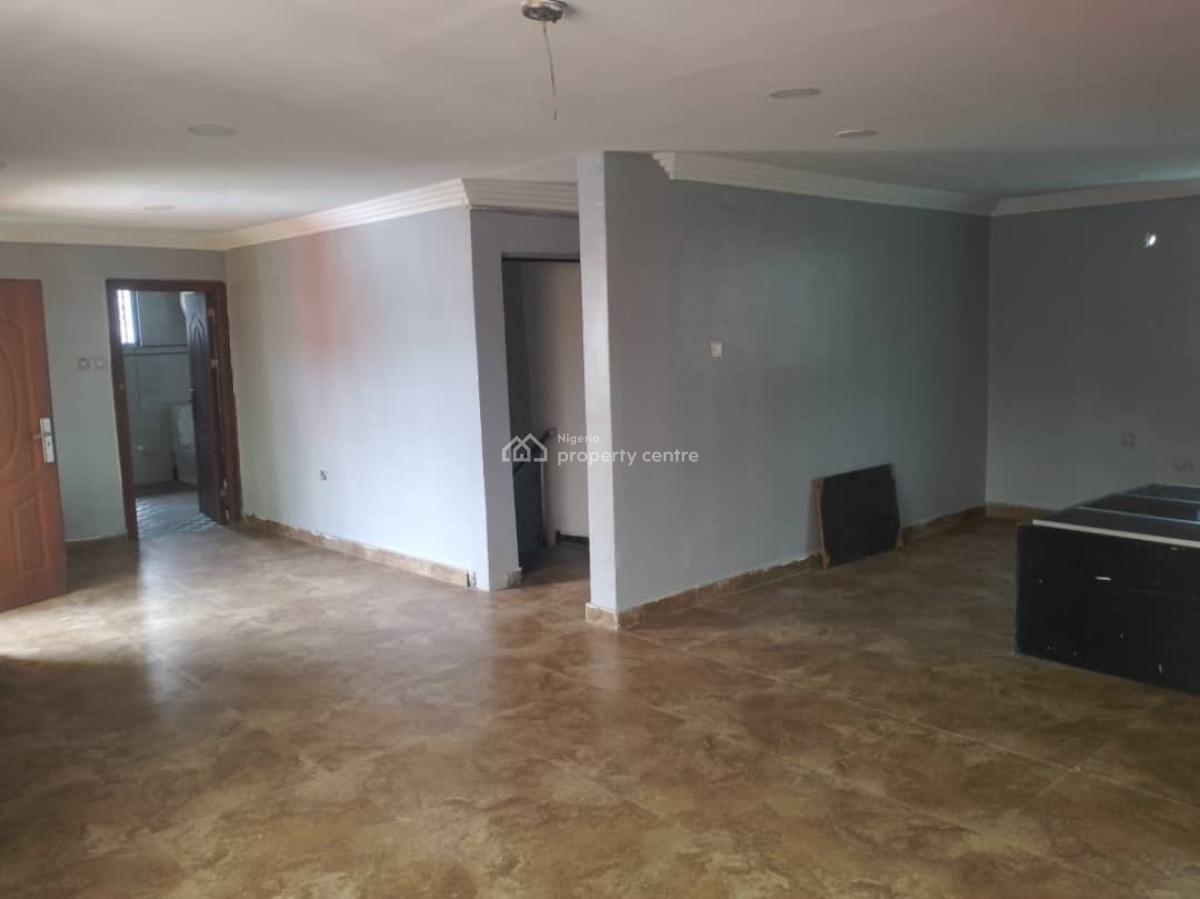 a Very Spacious 5 Bedroom Duplex with a Room Bq in a Secure Estate, Chevron, Lekki, Lagos, Detached Duplex for Rent