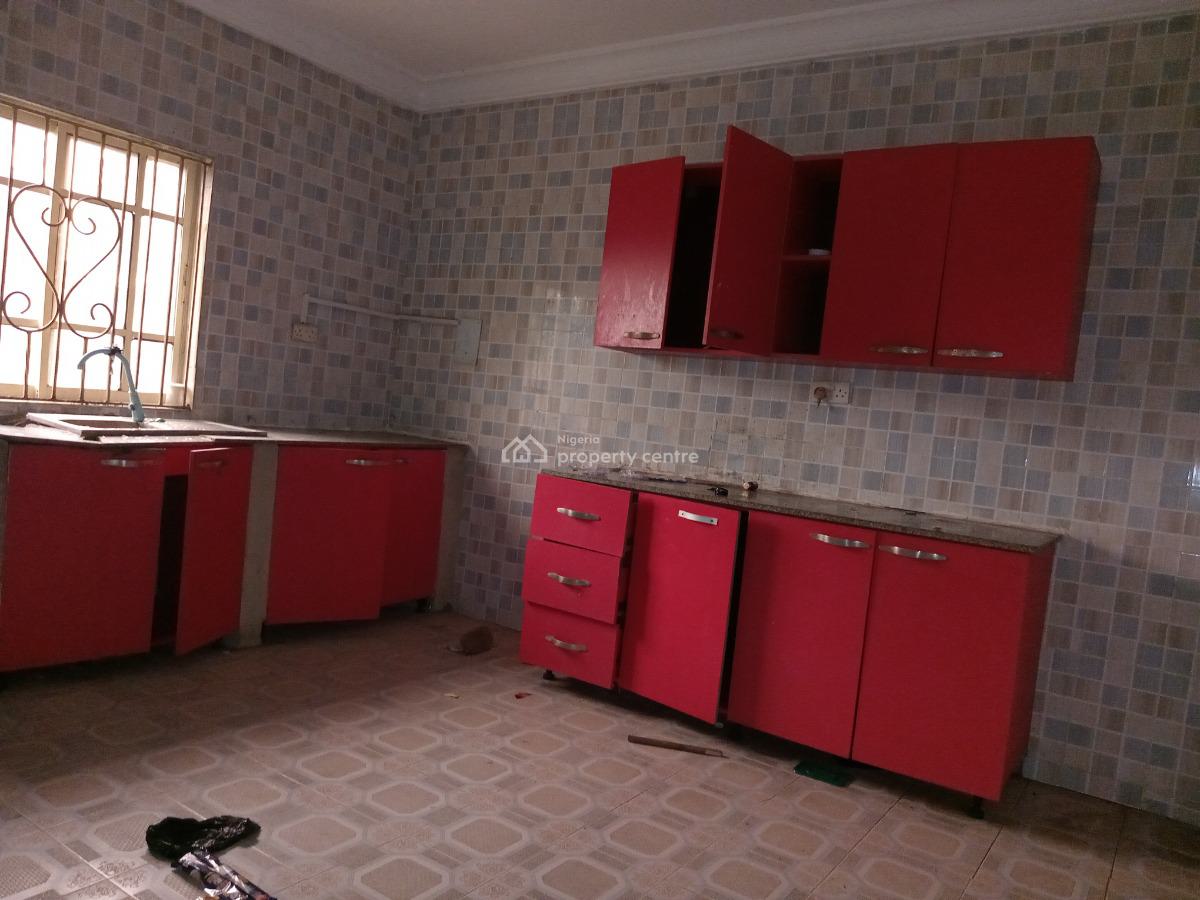 Spacious 3 Bedrooms Flat, Downstairs, Ogombo, Ajah, Lagos, Flat / Apartment for Rent