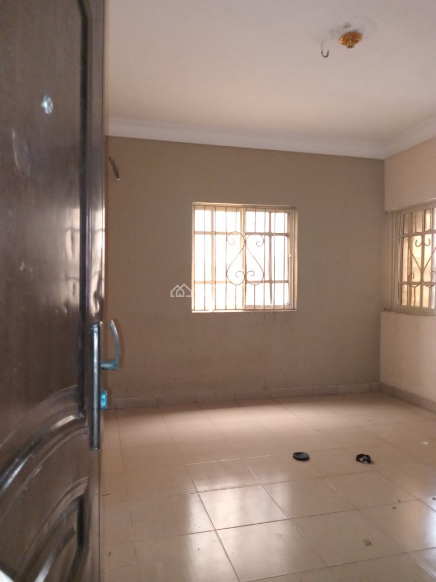 Spacious 3 Bedrooms Flat, Downstairs, Ogombo, Ajah, Lagos, Flat / Apartment for Rent