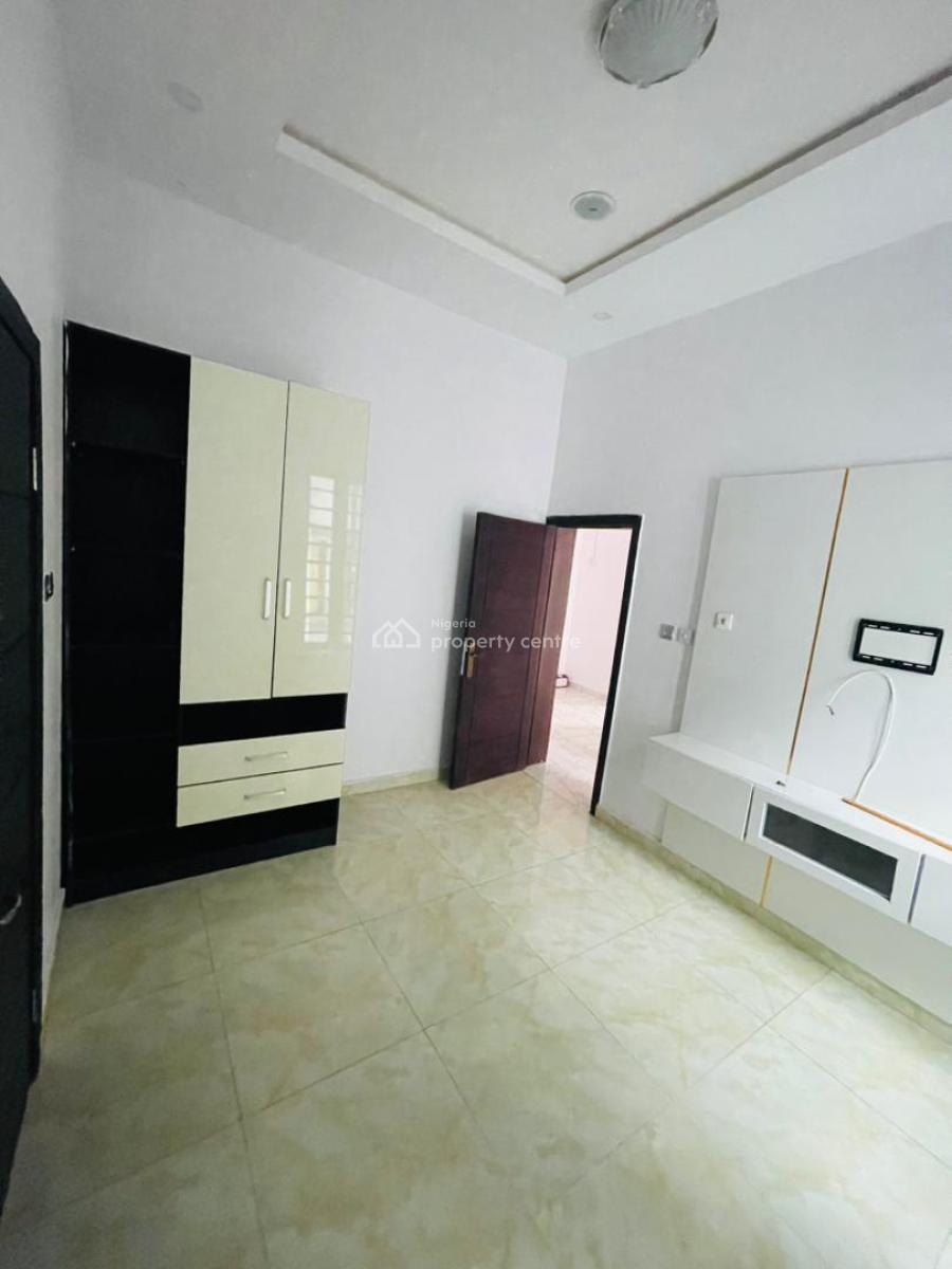 4 Bedroom Semi Detached with Bq, Ikota, Lekki, Lagos, Semi-detached Duplex for Rent