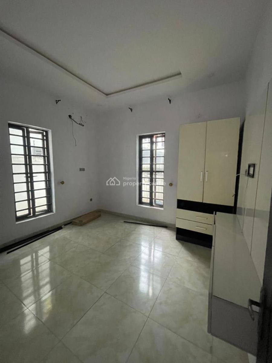 4 Bedroom Semi Detached with Bq, Ikota, Lekki, Lagos, Semi-detached Duplex for Rent