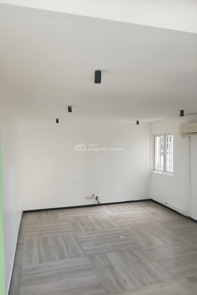 Commercial Letting - 5 Bed House with Bq, Babatunde Anjous, Lekki Phase 1, Lekki, Lagos, Office Space for Rent