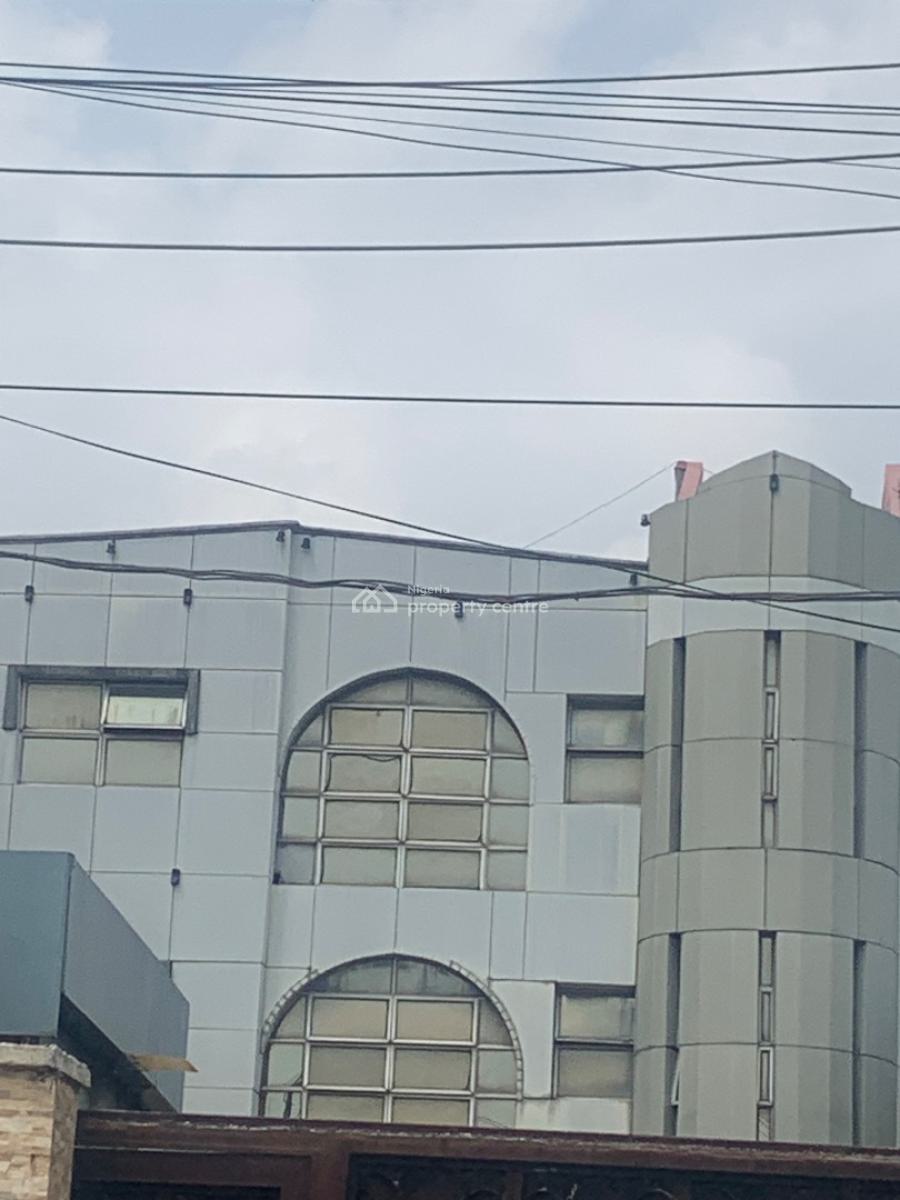 Well Maintained 2 Story Duplex with 10 Bedrooms with a Penthouse, Opebi, Ikeja, Lagos, Detached Duplex for Rent