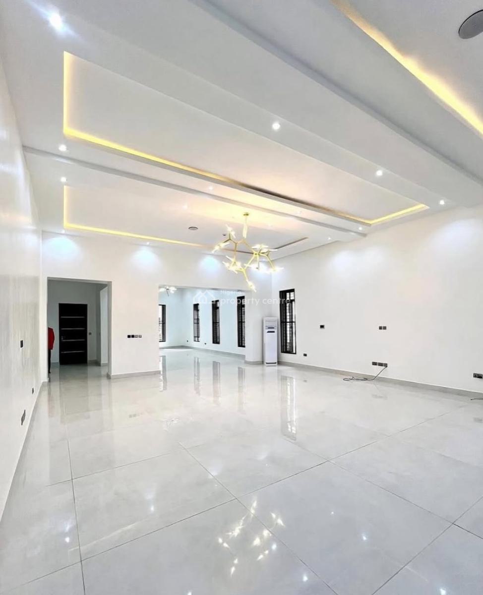 7 Bedrooms Ambassadorial Mansion,bq,pool,gym,elevator,cinema,cctv,c of O, Guzape District, Abuja, Detached Duplex for Sale