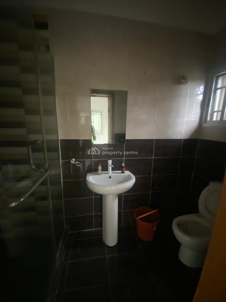 Serviced 1 Room Bq En-suite Without Kitchen, By Pinnacle Filling Station, Marwa Bus Stop, Lekki Phase 1, Lekki, Lagos, Self Contain (single Rooms) for Rent