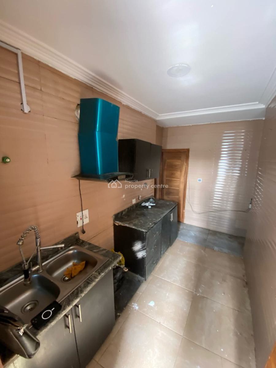 Well Renovated 2 Bedroom Apartment, Ikate Elegushi, Lekki, Lagos, Flat / Apartment for Rent