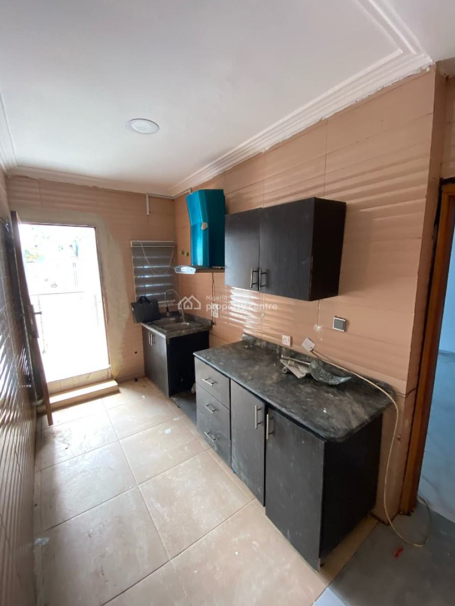 Well Renovated 2 Bedroom Apartment, Ikate Elegushi, Lekki, Lagos, Flat / Apartment for Rent