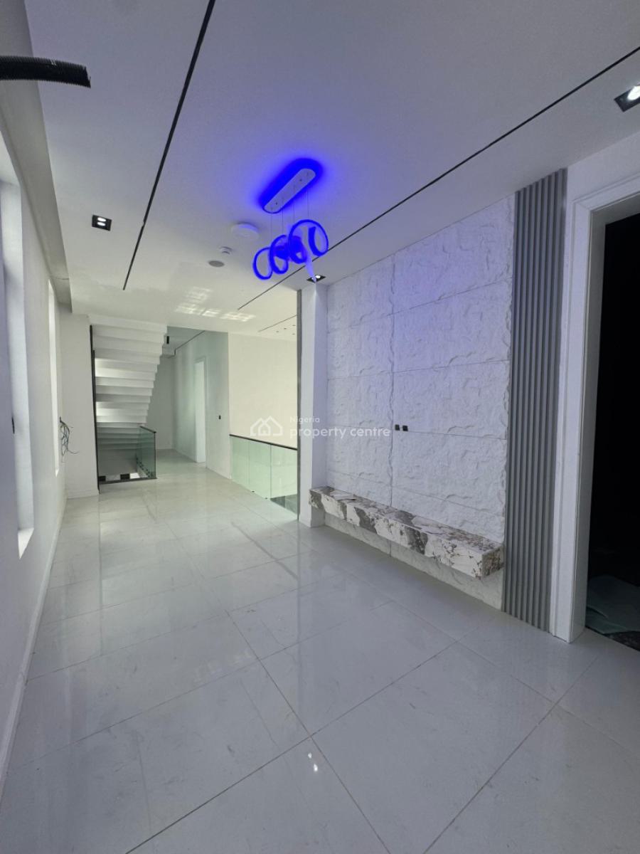 Magnificent 5-bedroom Duplex with Rooftop Terrace,  Swimming Pool, Chevron, Lekki, Lagos, Detached Duplex for Sale