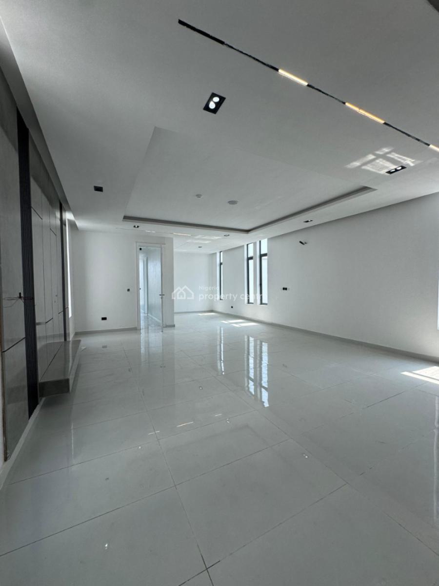 Magnificent 5-bedroom Duplex with Rooftop Terrace,  Swimming Pool, Chevron, Lekki, Lagos, Detached Duplex for Sale