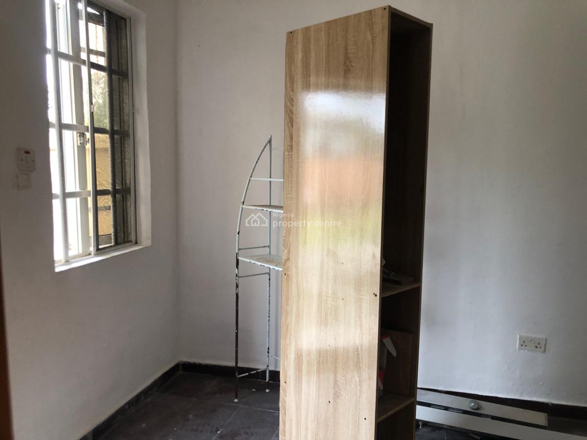Bq at Cooplag Gardens Estate Orchid Road, Cooplag Gardens Estate, Lafiaji, Lekki, Lagos, Self Contain (single Rooms) for Rent