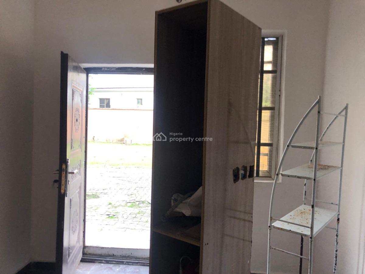 Bq at Cooplag Gardens Estate Orchid Road, Cooplag Gardens Estate, Lafiaji, Lekki, Lagos, Self Contain (single Rooms) for Rent
