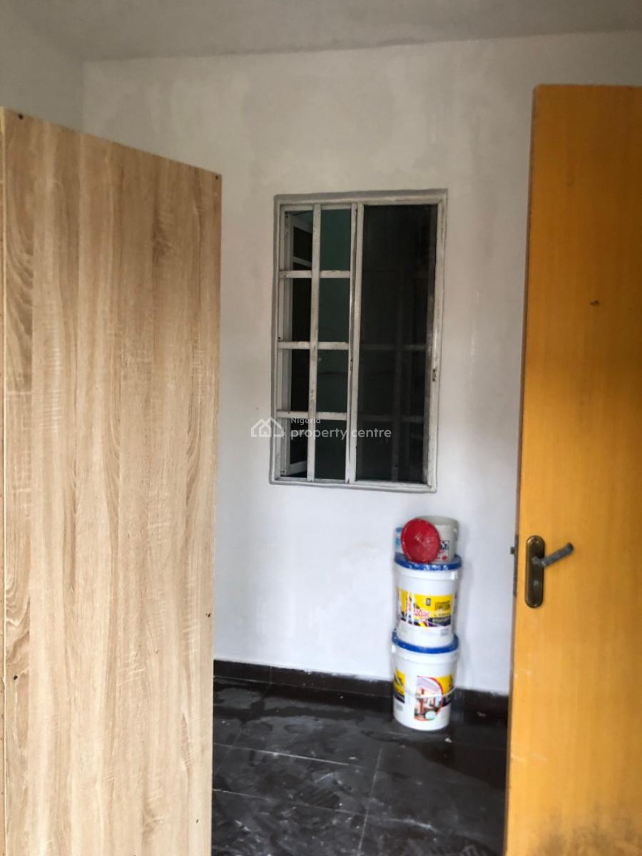 Bq at Cooplag Gardens Estate Orchid Road, Cooplag Gardens Estate, Lafiaji, Lekki, Lagos, Self Contain (single Rooms) for Rent