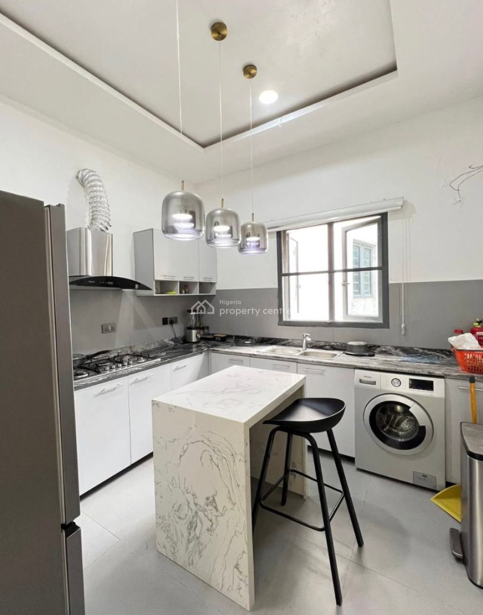 Fully Furnished 2 Bedroom Apartment, Ologolo, Lekki, Lagos, Flat / Apartment for Sale