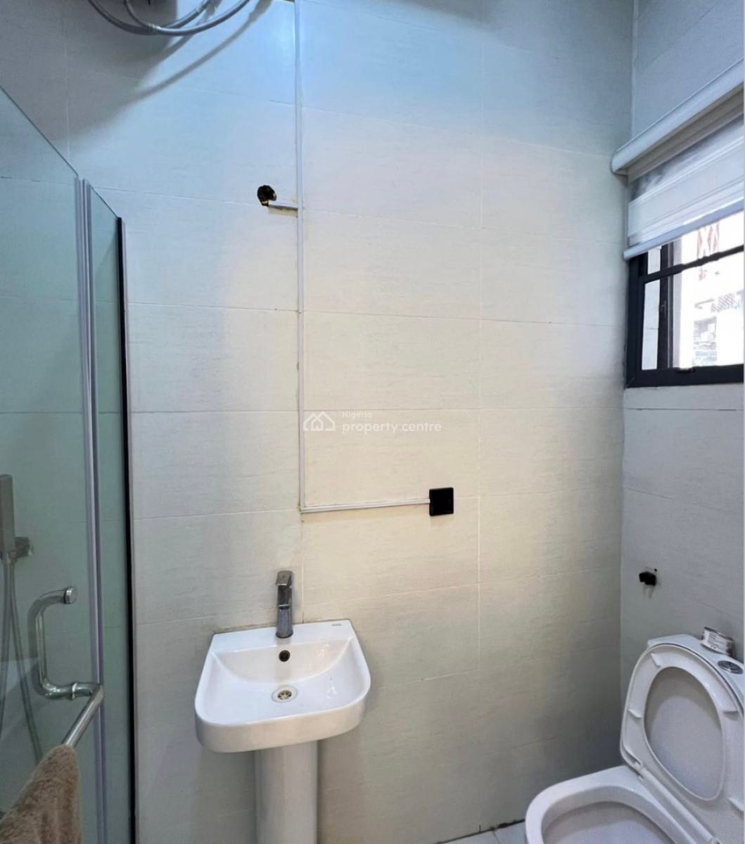 Fully Furnished 2 Bedroom Apartment, Ologolo, Lekki, Lagos, Flat / Apartment for Sale