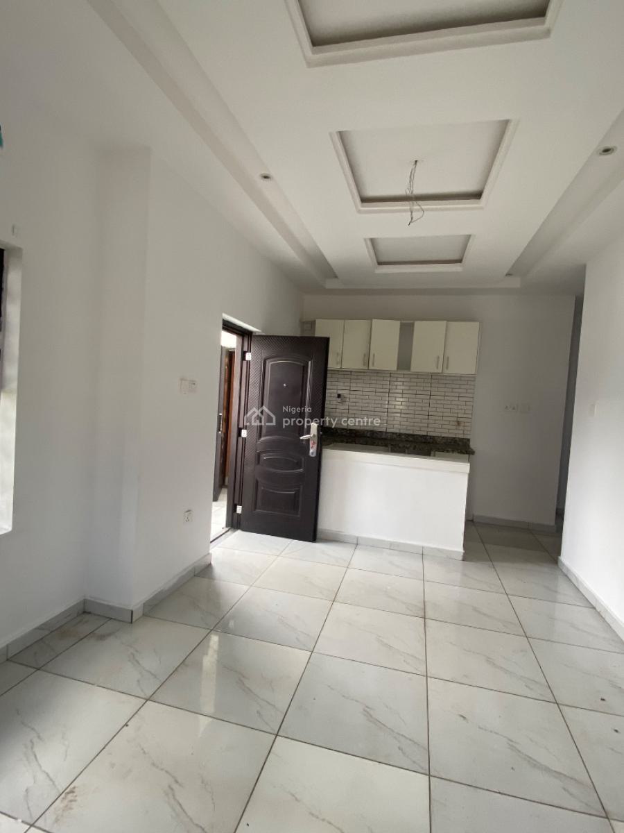 Luxurious Miniflat (room & Parlour) with 2 Toilets, Thera Miracle Zone Estate, Sangotedo, Ajah, Lagos, Mini Flat (room and Parlour) for Rent
