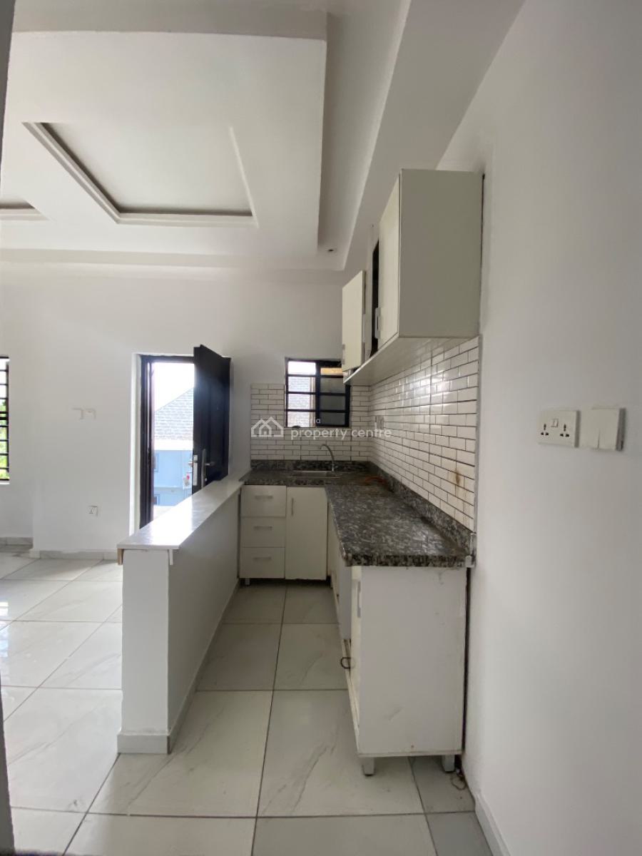 Luxurious Miniflat (room & Parlour) with 2 Toilets, Thera Miracle Zone Estate, Sangotedo, Ajah, Lagos, Mini Flat (room and Parlour) for Rent