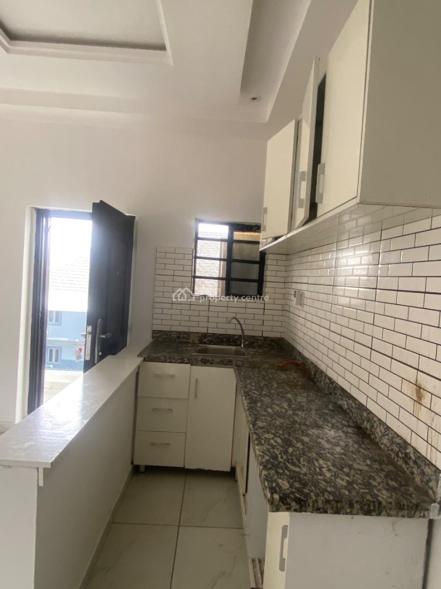 Luxurious Miniflat (room & Parlour) with 2 Toilets, Thera Miracle Zone Estate, Sangotedo, Ajah, Lagos, Mini Flat (room and Parlour) for Rent