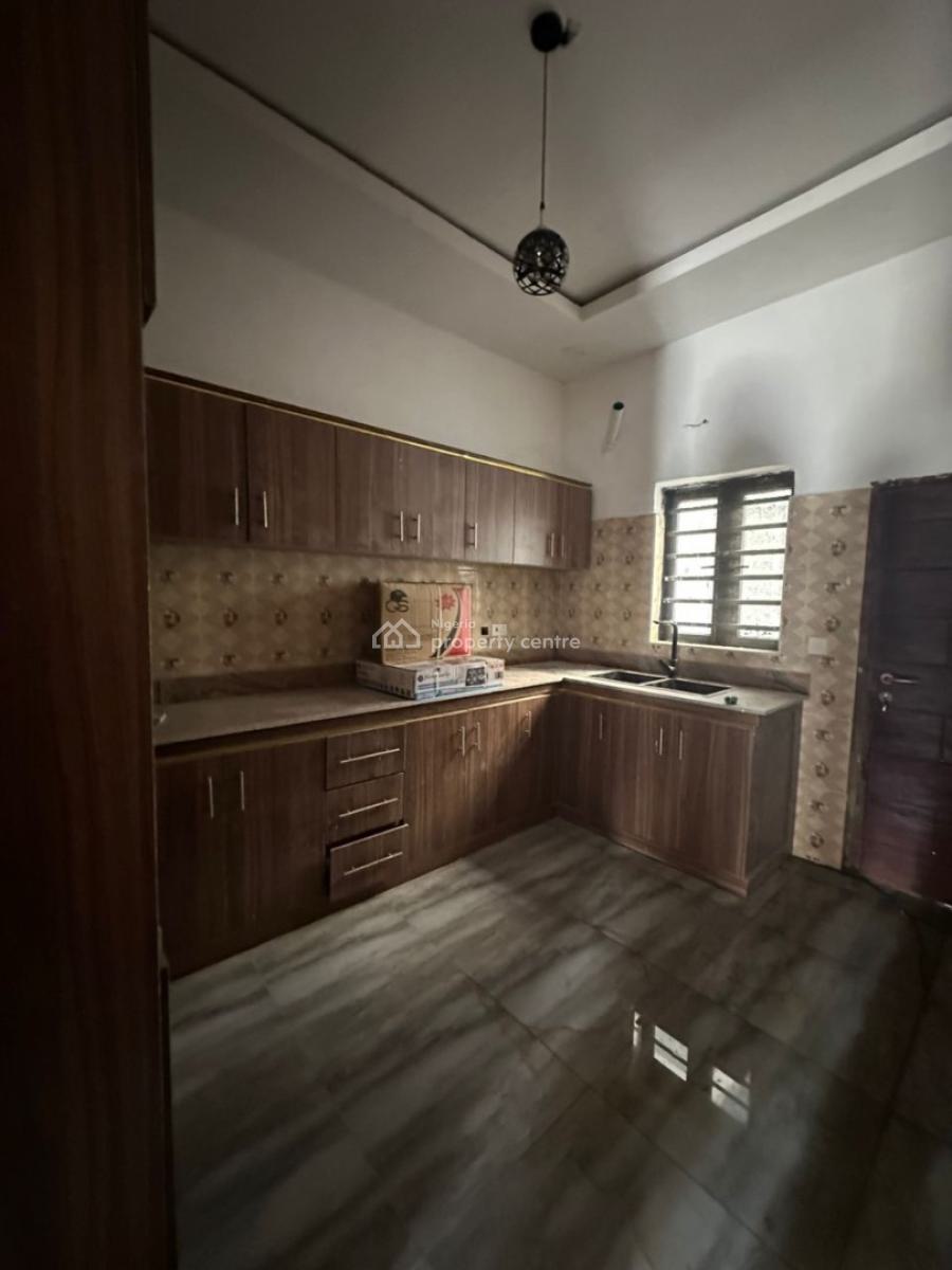 Nicely Built 4 Bedroom Terrace Duplex with Bq, Orchid, Lekki, Lagos, Terraced Duplex for Rent
