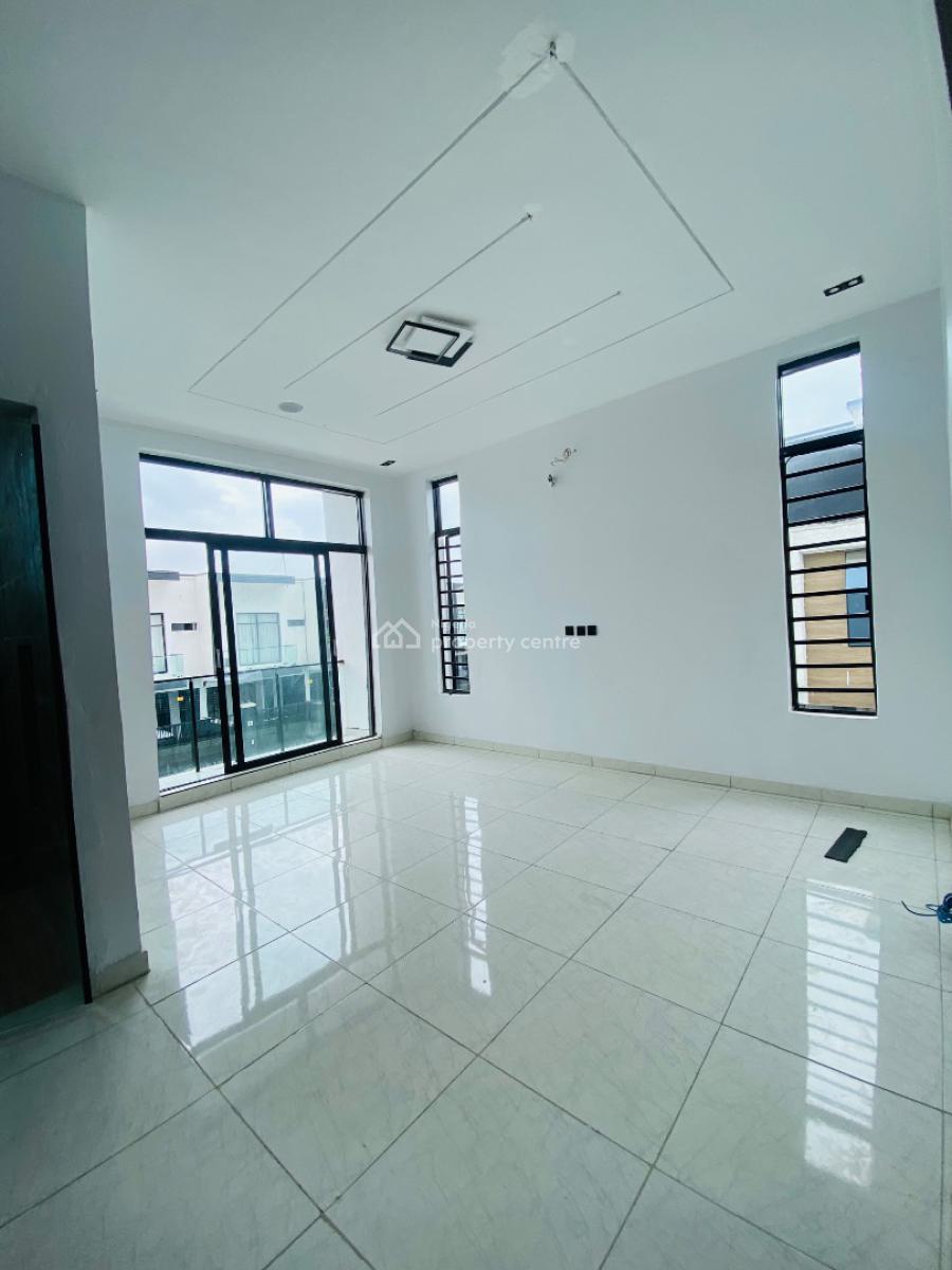 4 Bedrooms Semi Detached Duplex, Ikota, Lekki, Lagos, Semi-detached Duplex for Sale